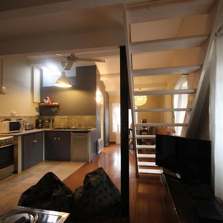 L'Appart Lourmarin Apartamento Exterior foto