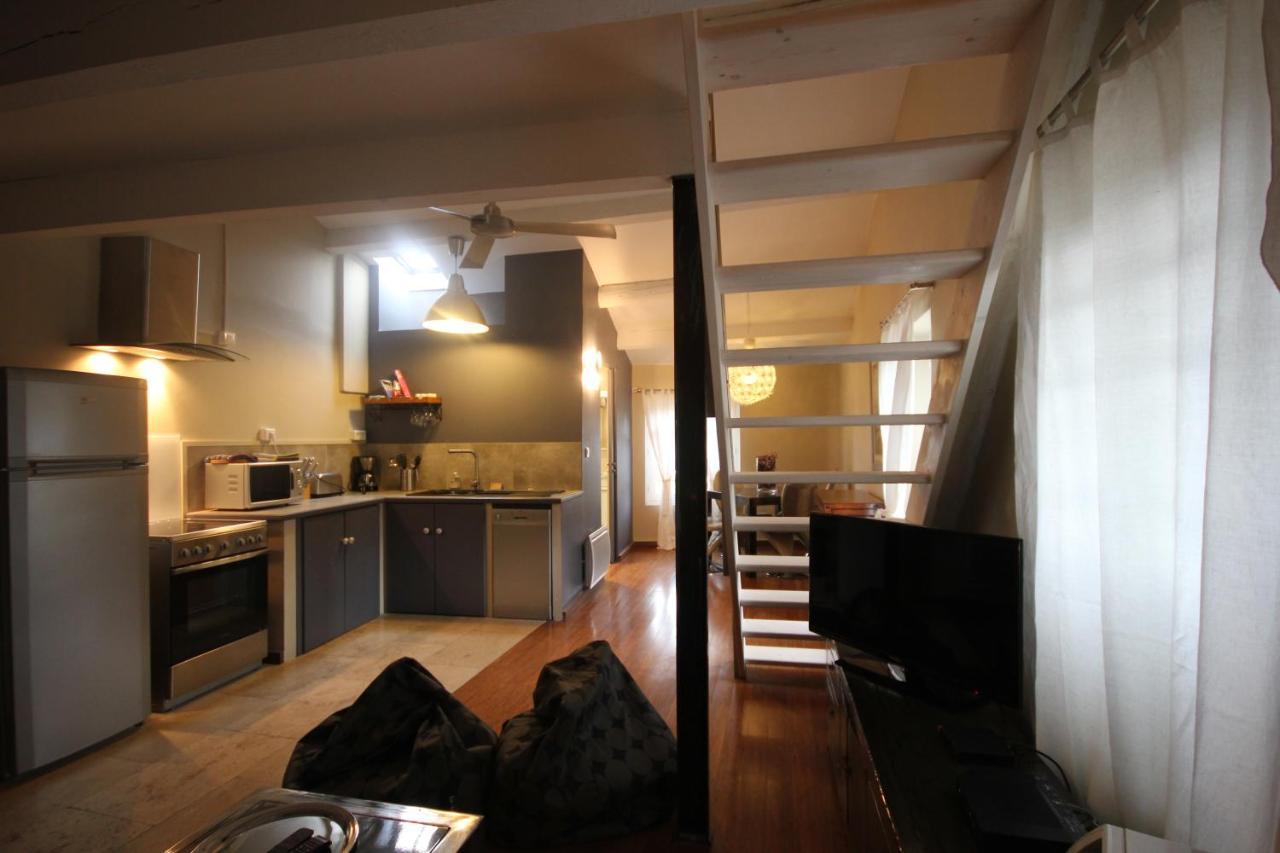 L'Appart Lourmarin Apartamento Exterior foto