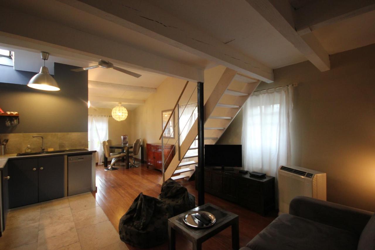 L'Appart Lourmarin Apartamento Exterior foto